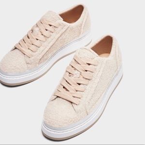 🤩HP🤩Zara Teddy Bear Platform Sneakers